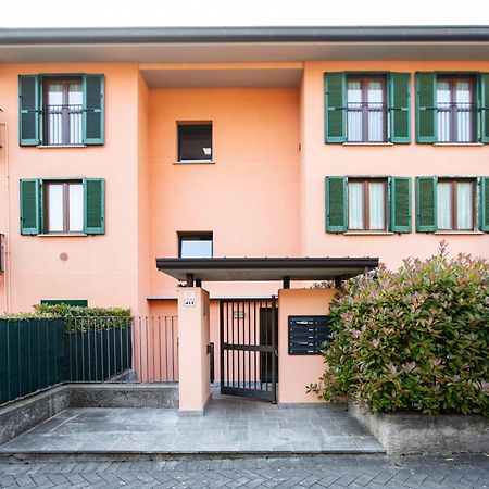 Como Lake - Lakeside Bliss Mandello del Lario Luaran gambar